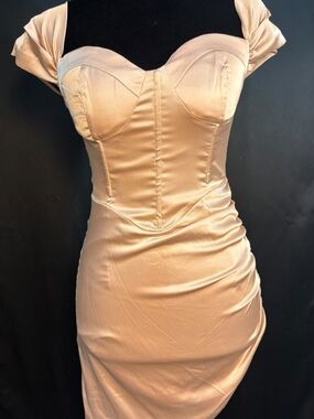 Sleeveless Satin Ruched Bodycon Dress in Blush